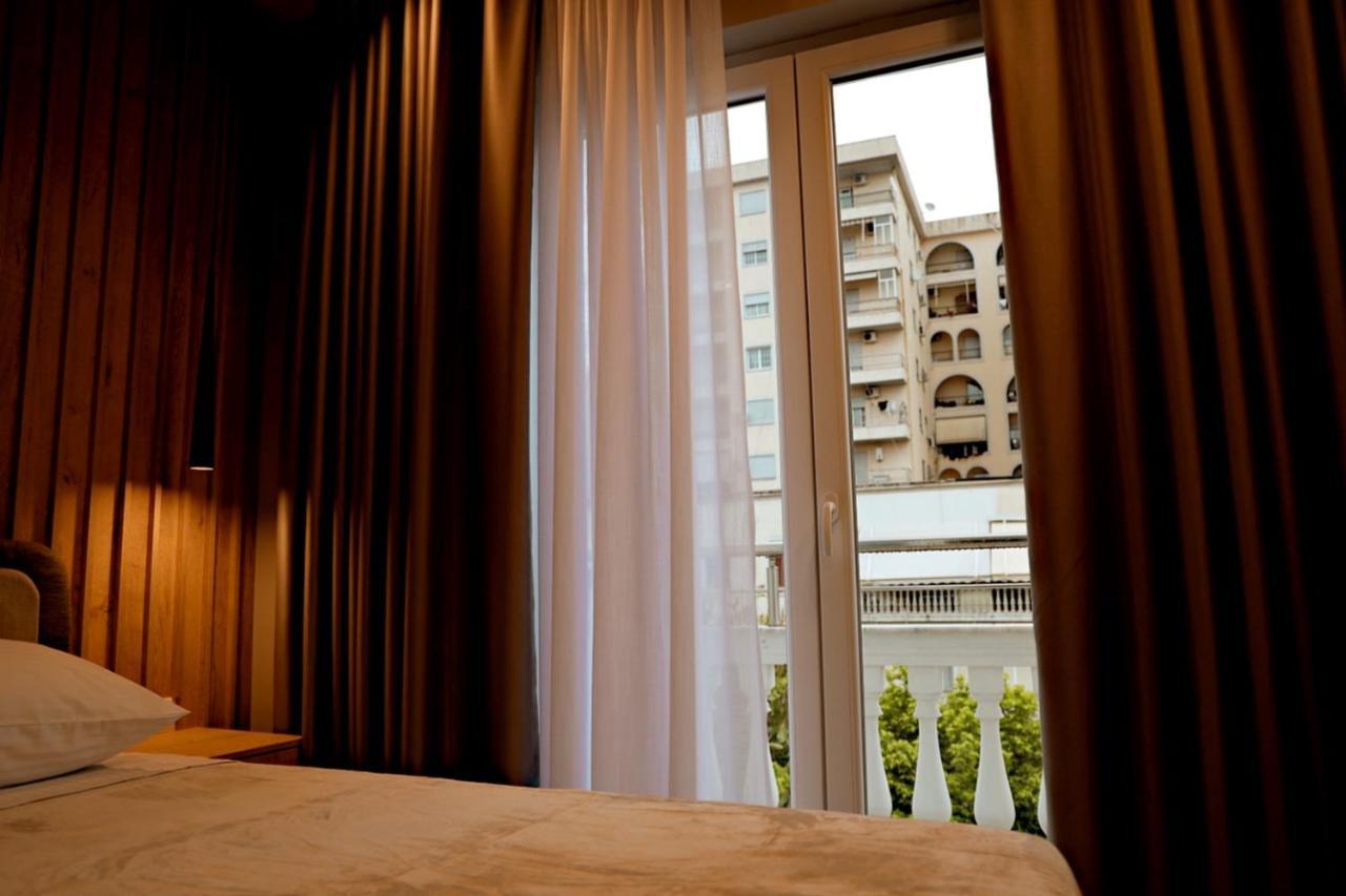 Sol Hotel Shkodër Extérieur photo