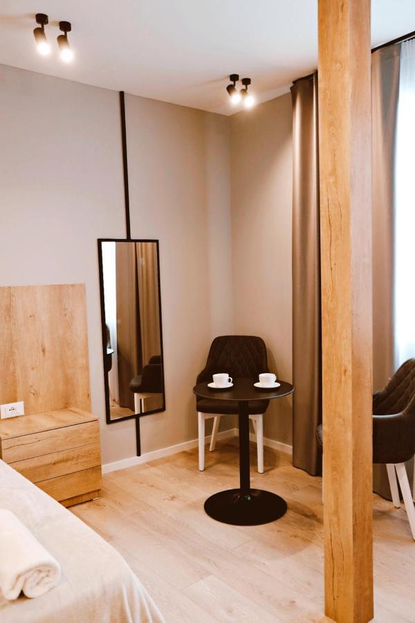 Sol Hotel Shkodër Extérieur photo