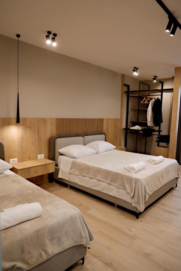 Sol Hotel Shkodër Extérieur photo