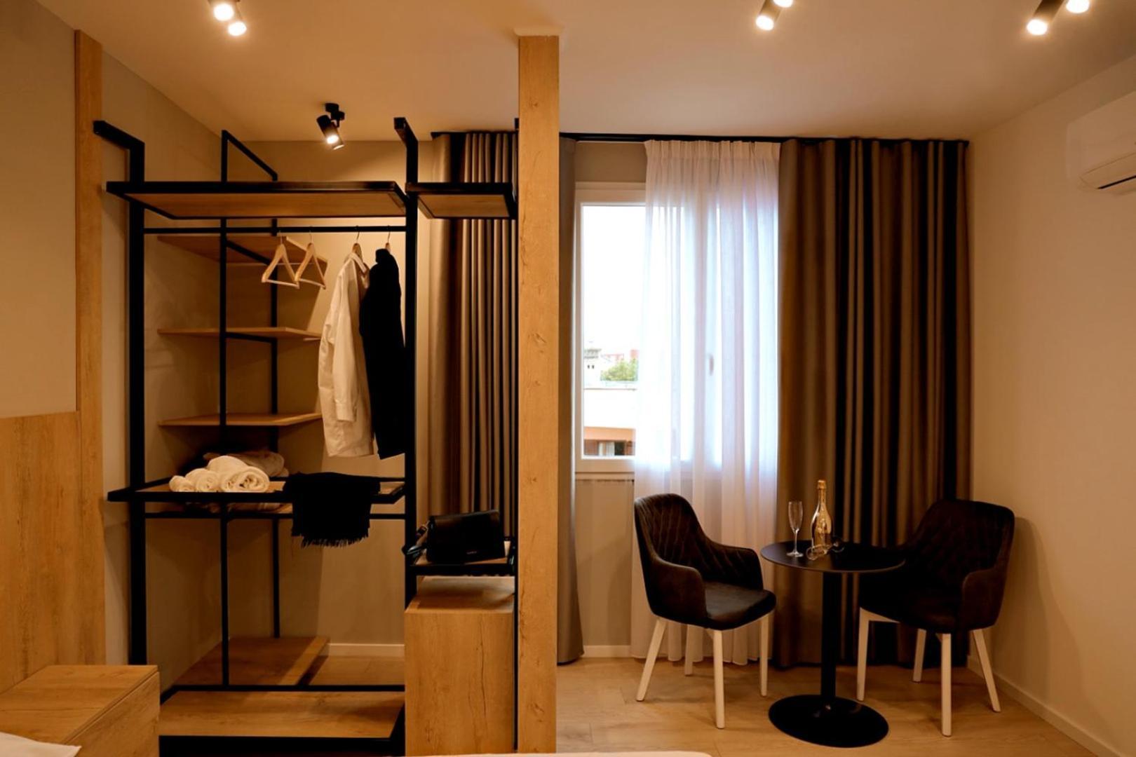 Sol Hotel Shkodër Extérieur photo
