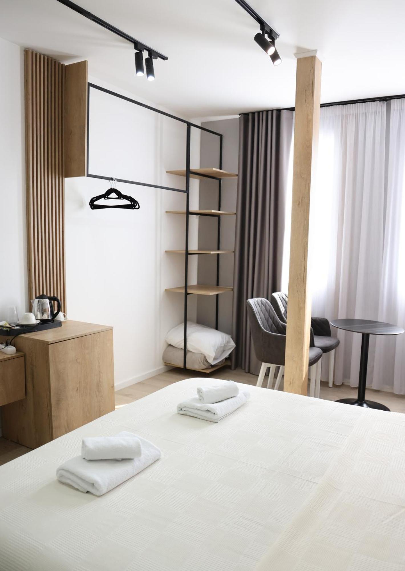 Sol Hotel Shkodër Extérieur photo