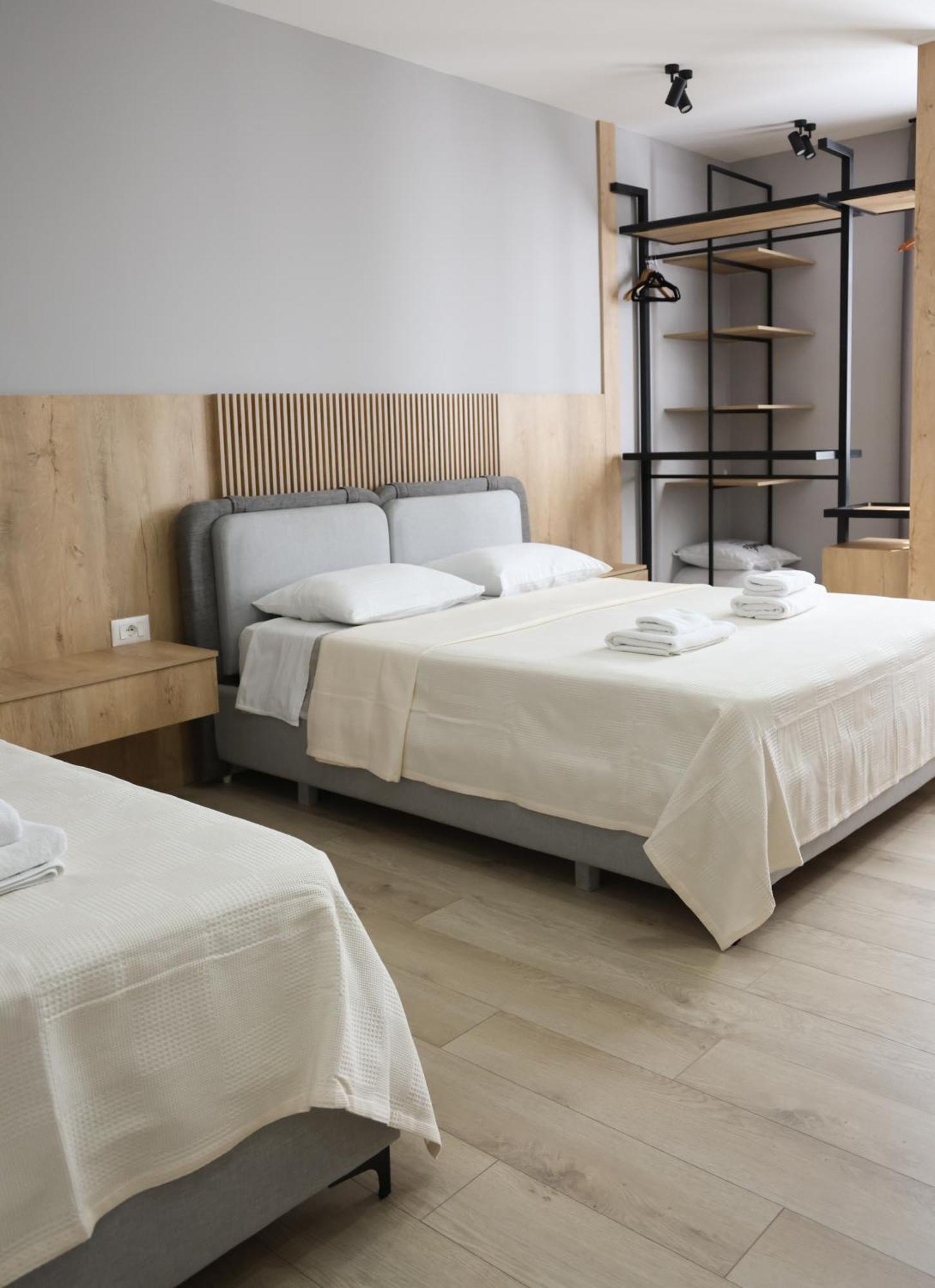 Sol Hotel Shkodër Extérieur photo